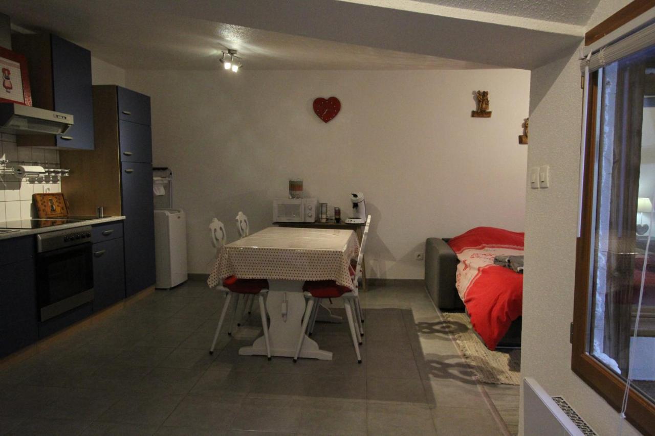 קולמר "Appartement Au Centre & Parking" Logement Petite Venise מראה חיצוני תמונה